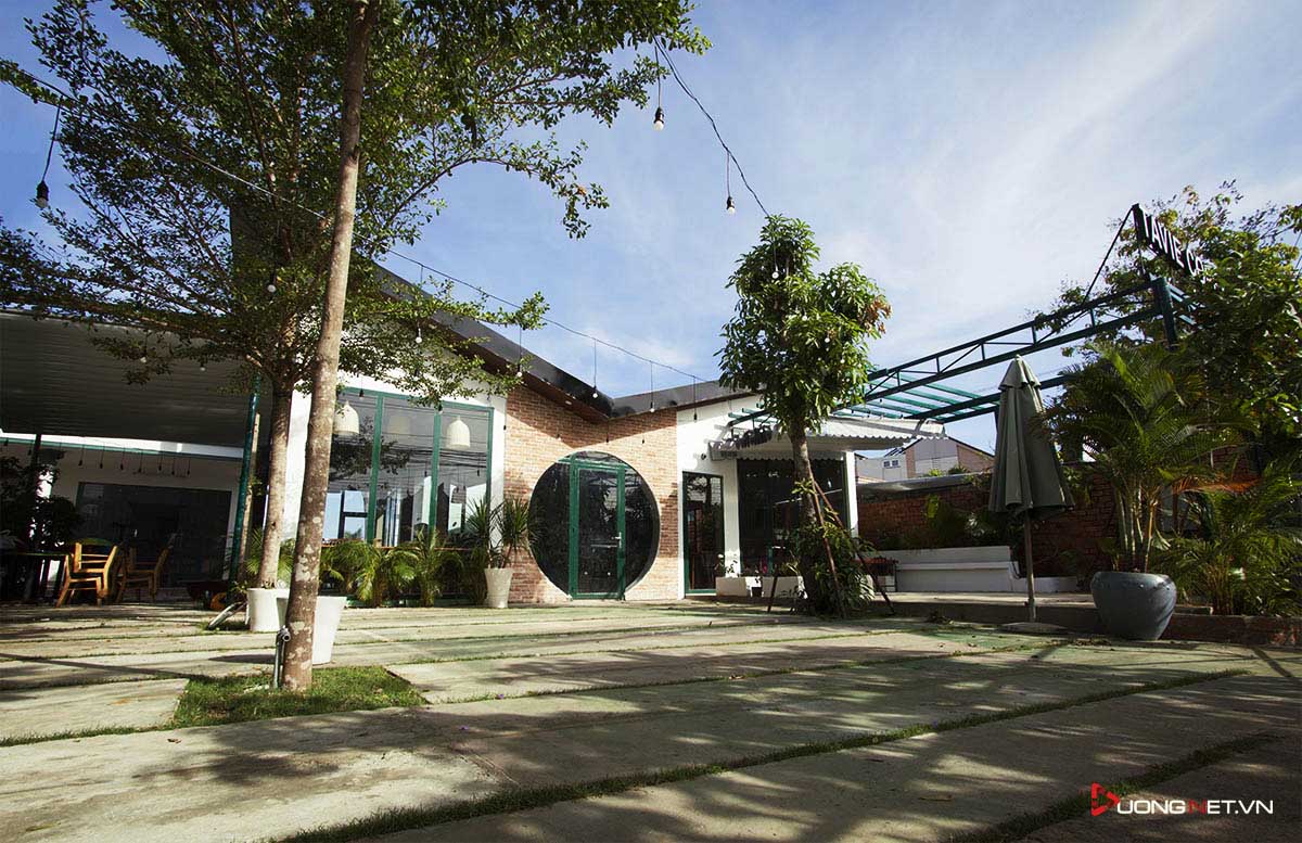Thiết kế v&agrave; thi c&ocirc;ng qu&aacute;n cafe ở T&acirc;y Ninh 2